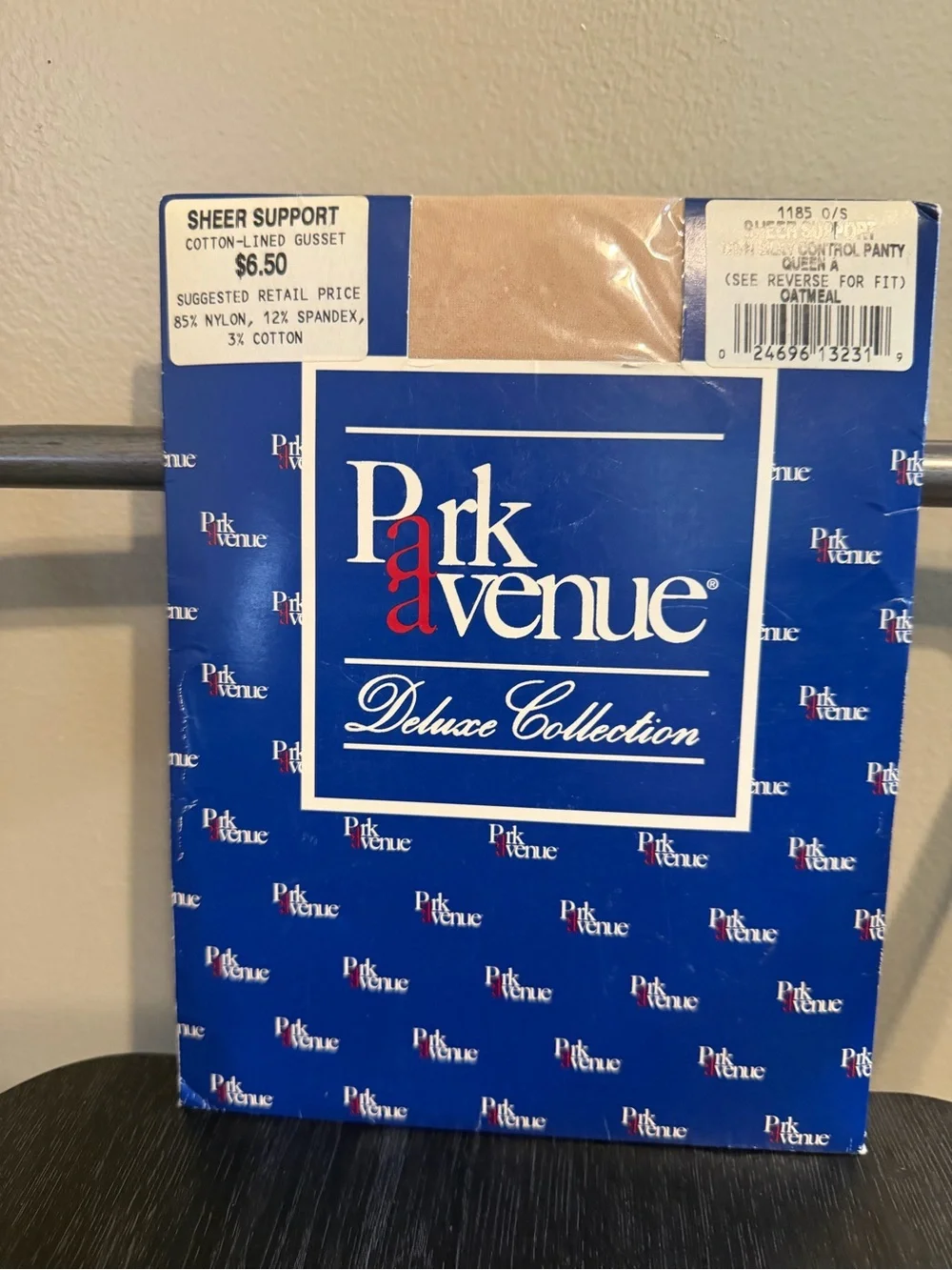 Vintage Park Avenue Sheer Support Pantyhose Queen A Oatmeal NOS